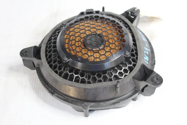 Audi 8V A3 S3 RS3 Rear Bass Loudspeaker Sub 8V0035412C