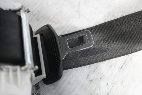 Audi 8P A3 S3 Rear Seat belt Safety Harness Left Right 8P0857805
