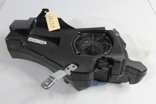Audi 8P A3 S3 RS3 Rear Bass Bose Loud Speaker Sub 8P4035382C