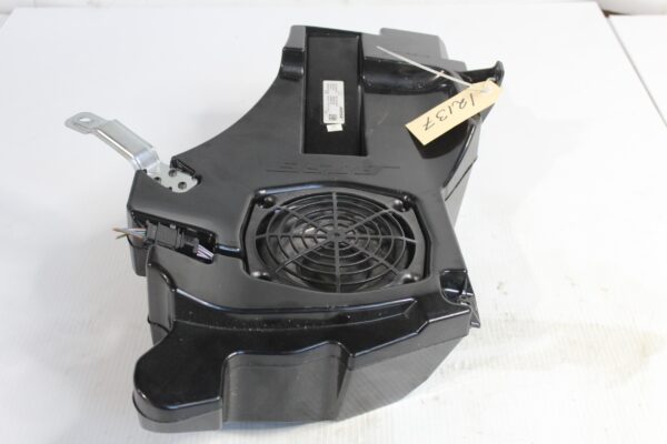 Audi 8P A3 S3 RS3 Rear Bass Bose Loud Speaker Sub 8P4035382C