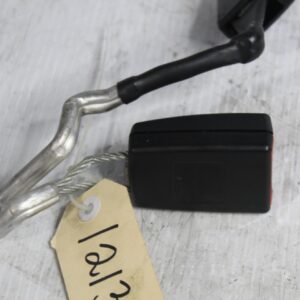 Audi 8P A3 S3 Rear Middle Seat Belt Buckle Clip Clasp Catch 8P0857739C - Image 2