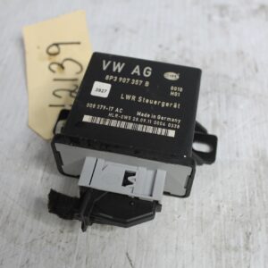 Audi 8P A3 S3 Cornering Light And HeadLight Range Control Unit 8P3907357B