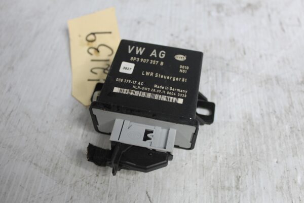 Audi 8P A3 S3 Cornering Light And HeadLight Range Control Unit 8P3907357B