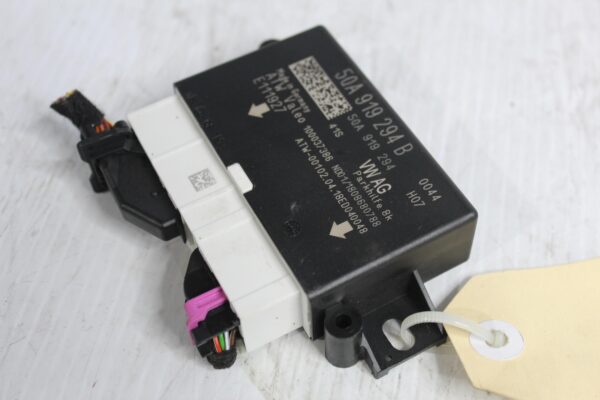 Audi 8V F3 A3 S3 RS3 Q3 RSQ3 Parking Aid PDC Control Unit Module 5QA919294B