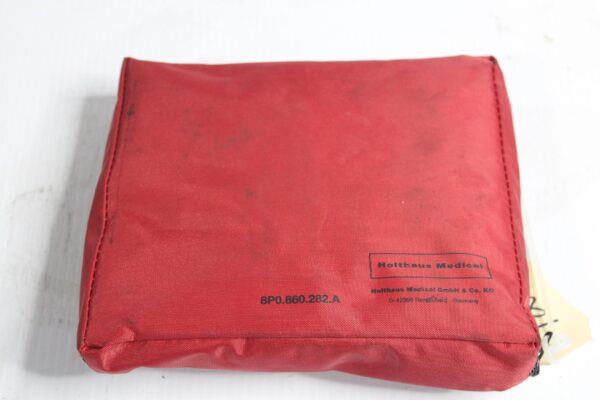 Audi A1 A3 A4 A5 A6 Q5 Q7 Emergency First Aid Kit Bag 8P0860282A