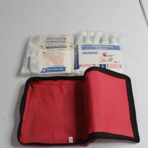 Audi A1 A3 A4 A5 A6 Q5 Q7 Emergency First Aid Kit Bag 8P0860282A - Image 8