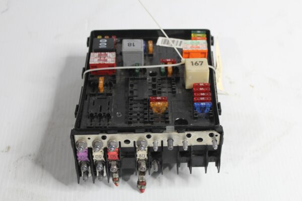 Audi 8P S3 Engine Base Fuse Box Compartment 1K0937124K, 1K0937124P
