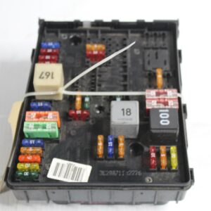 Audi 8P S3 Engine Base Fuse Box Compartment 1K0937124K, 1K0937124P - Image 4