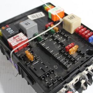 Audi 8P S3 Engine Base Fuse Box Compartment 1K0937124K, 1K0937124P - Image 9