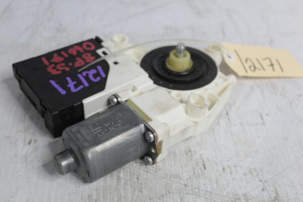 Audi 8P A3 S3 Rear Right Drivers Side Window Regulator Motor Control unit 8P4959802F