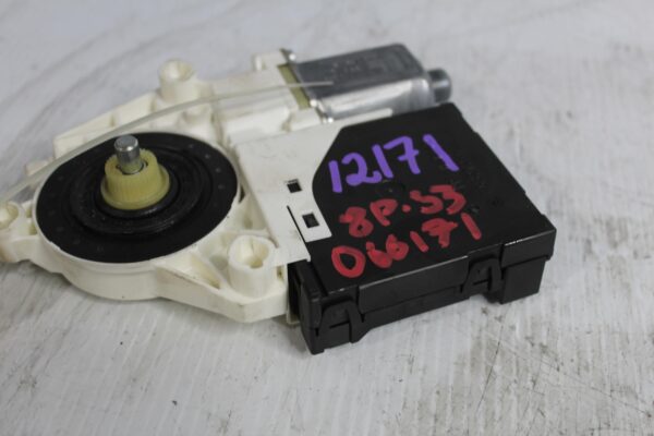 Audi 8P A3 S3 Rear Right Drivers Side Window Regulator Motor Control unit 8P4959802F