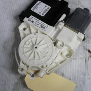 Audi 8P A3 S3 RS3 Driver Right Front Window Regulator Motor 8P0959801Q - Image 11