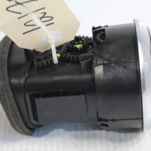 Audi 8P S3 Dashboard Air Vent 8P0820901F - Image 4