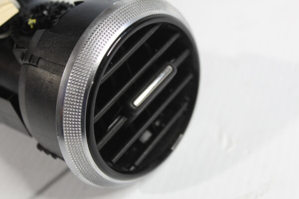 Audi 8P S3 Dashboard Air Vent 8P0820901F