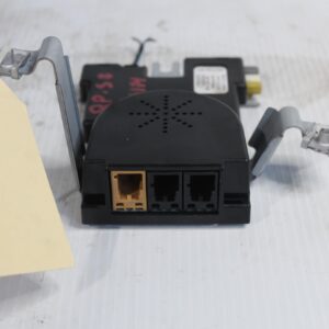 Audi 8P S3 Aerial Amplifier Control Unit 8P4035225 - Image 4