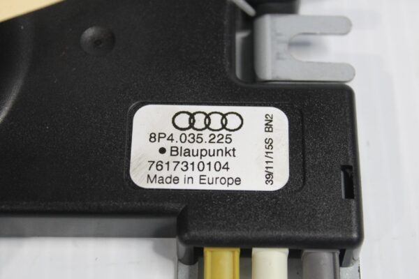 Audi 8P S3 Aerial Amplifier Control Unit 8P4035225