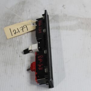 Audi 8P S3 Dashboard PDC Switch Panel 8P0927137BP - Image 4