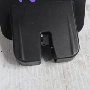 Audi 8P A3 S3 RS3 Rear Hatch Boot Lock 8K9827505A, 8P4827520B - Image 2