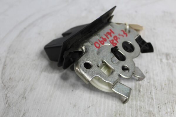 Audi 8P A3 S3 RS3 Rear Hatch Boot Lock 8K9827505A, 8P4827520B
