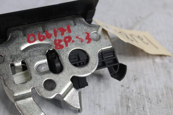 Audi 8P A3 S3 RS3 Rear Hatch Boot Lock 8K9827505A, 8P4827520B