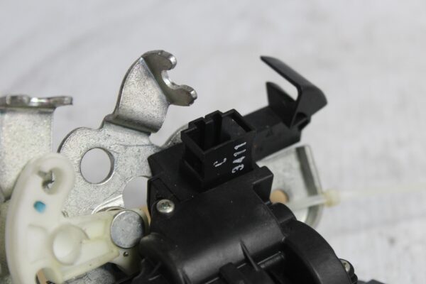 Audi 8P A3 S3 RS3 Rear Hatch Boot Lock 8K9827505A, 8P4827520B