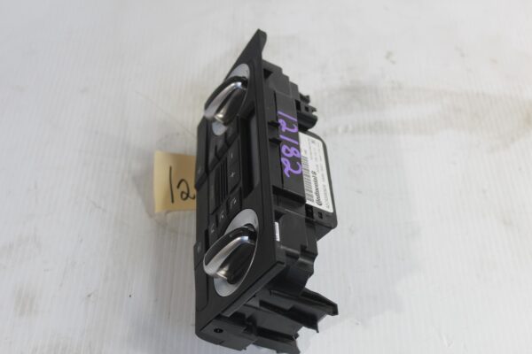 Audi 8P S3 RS3 Electric Climate Control Panel Unit 8P0820043BM