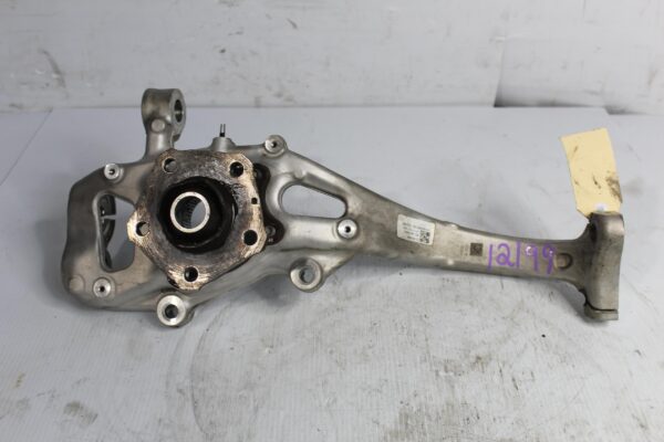 Audi FY Q5 SQ5 Front Left Passenger Side Wheel Hub Bearing Housing 80A407559, 80A407253C