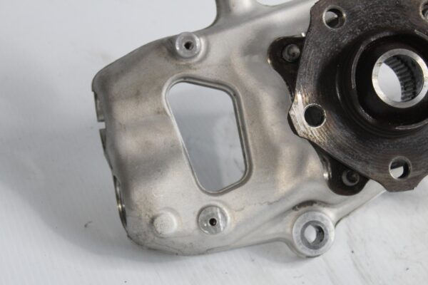 Audi FY Q5 SQ5 Front Left Passenger Side Wheel Hub Bearing Housing 80A407559, 80A407253C