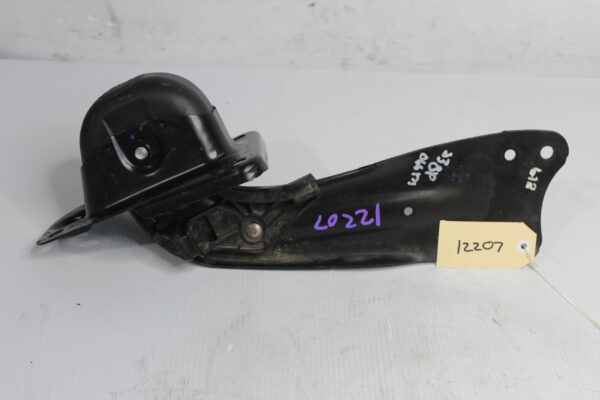 Audi 8P S3 Rear Right Trailing Arm 1K0505226H, 1K0505224K
