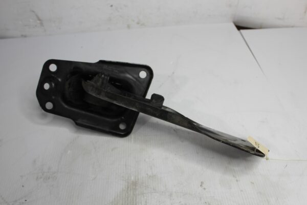 Audi 8P S3 Rear Right Trailing Arm 1K0505226H, 1K0505224K