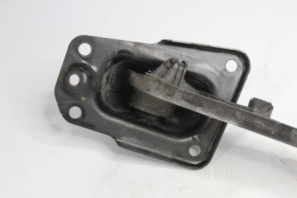 Audi 8P S3 Rear Right Trailing Arm 1K0505226H, 1K0505224K