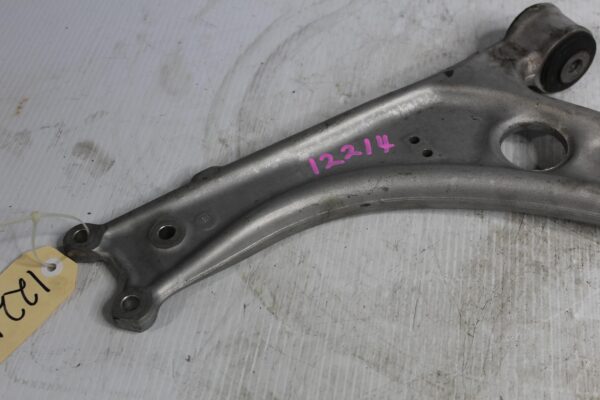 Audi 8P S3 Front Right Lower Control Arm Wishbone CAST 1K0407152BF