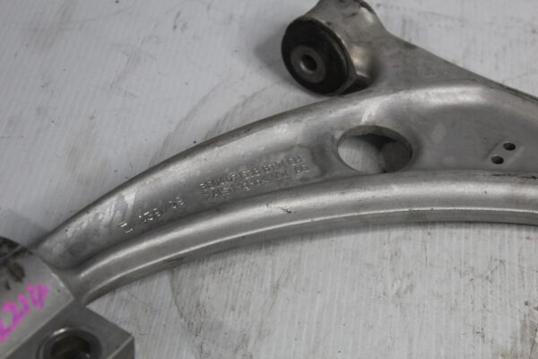 Audi 8P S3 Front Right Lower Control Arm Wishbone CAST 1K0407152BF