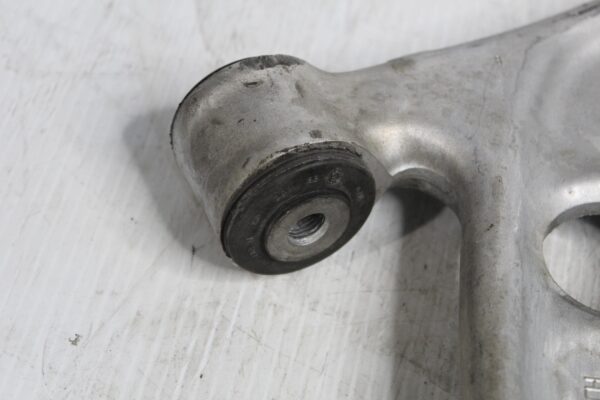 Audi 8P S3 Front Right Lower Control Arm Wishbone CAST 1K0407152BF