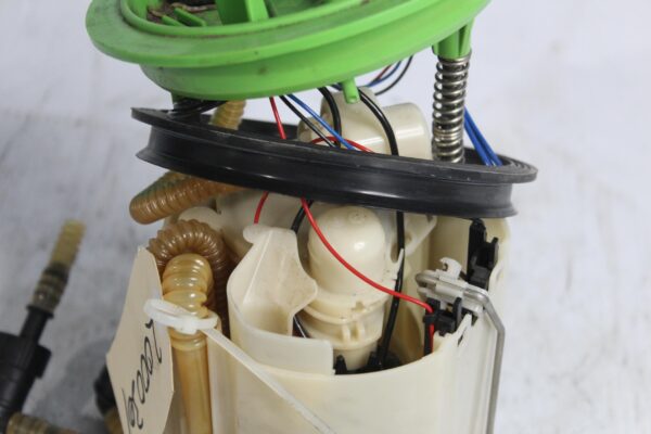 Audi 8V S3 / Volkswagen Mk7 R Fuel Pump Assembly 5Q0919051S