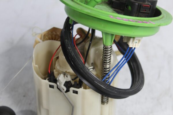 Audi 8V S3 / Volkswagen Mk7 R Fuel Pump Assembly 5Q0919051S