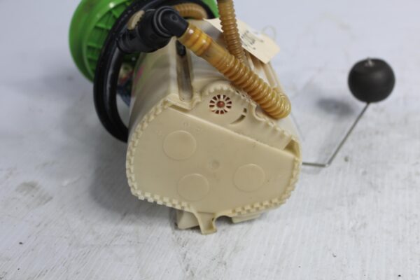 Audi 8V S3 / Volkswagen Mk7 R Fuel Pump Assembly 5Q0919051S