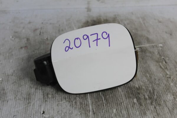 Audi 8R Q5 SQ5 Fuel Tank Flap Lid 4L0010508, 8R0809907B