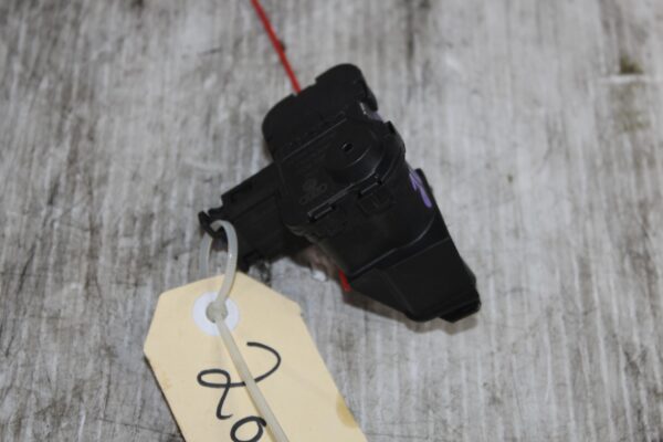Audi 8R Q5 SQ5 Fuel Door Lock Actuator GENUINE 8K0862153H, 8K0862153J