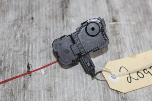 Audi 8R Q5 SQ5 Fuel Door Lock Actuator GENUINE 8K0862153H, 8K0862153J