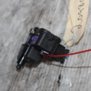 Audi 8R Q5 SQ5 Fuel Door Lock Actuator GENUINE 8K0862153H, 8K0862153J - Image 9