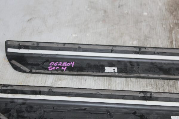 Audi 8R SQ5 Door Sill Trim Strip Set of 4 8R0853373G, 8R0853376G