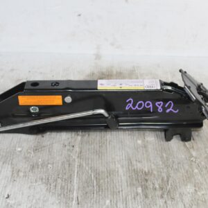 Audi 8R Q5 SQ5 Lift Jack 8R0011031D, 8R0011031G