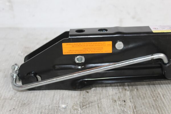 Audi 8R Q5 SQ5 Lift Jack 8R0011031D, 8R0011031G