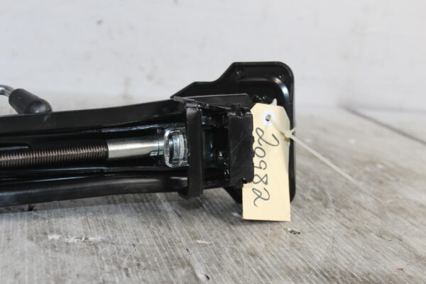 Audi 8R Q5 SQ5 Lift Jack 8R0011031D, 8R0011031G