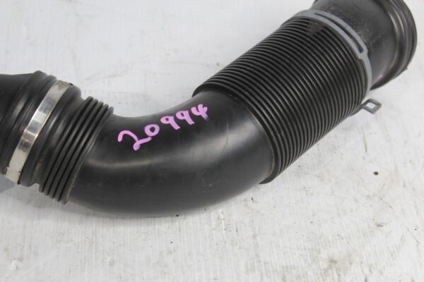 Audi 8V S3/ Volkswagen Mk7 Golf R Air Intake Hose Pipe 5Q0129656N
