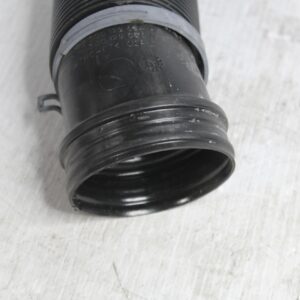 Audi 8V S3/ Volkswagen Mk7 Golf R Air Intake Hose Pipe 5Q0129656N - Image 5