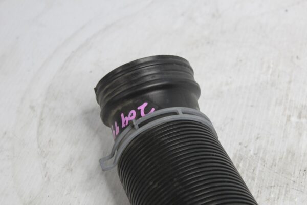Audi 8V S3/ Volkswagen Mk7 Golf R Air Intake Hose Pipe 5Q0129656N