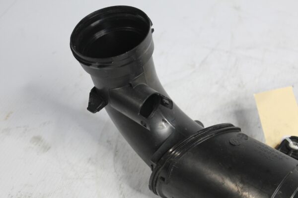 BMW F48 X1 X2 Intake Air Hose Pipe 13717619268, 761926804