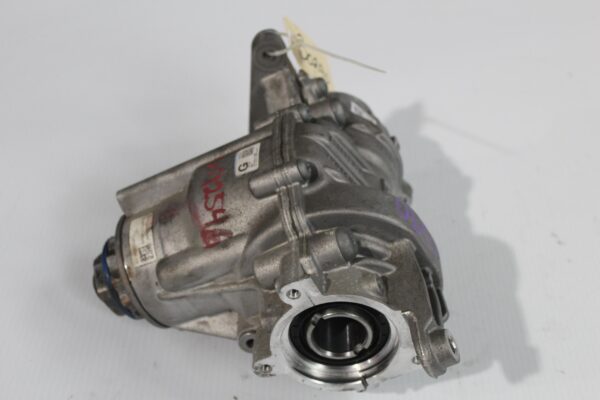 BMW F48 X1 X2 Transfer Case Box PTO 27107646889, 4460410142
